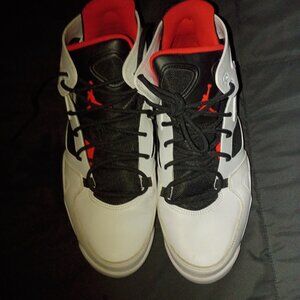 Jordan Flight Club '91 - DC7329-106 Size 9 - Excellent Condition